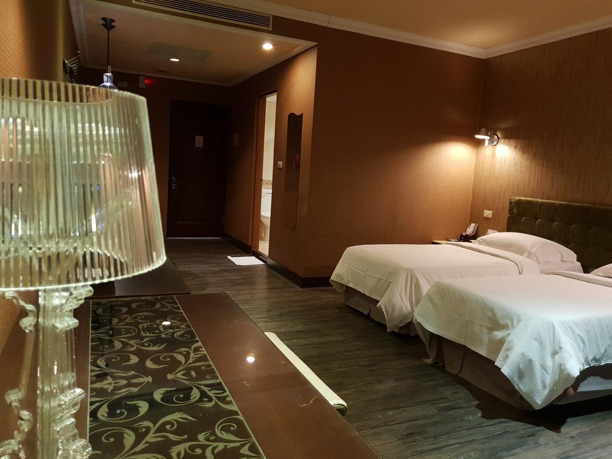 The Riverside Hotel & Motel Kaohsiung Dış mekan fotoğraf